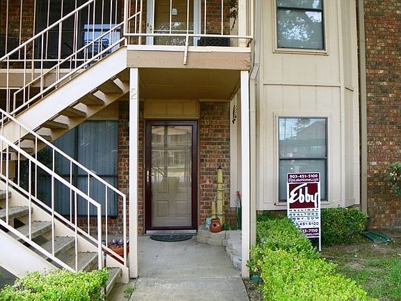2nd image of 849 S Gun Barrel Ln APT A2