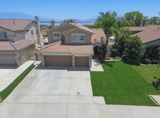 8890 Greenlawn St, Riverside, CA 92508