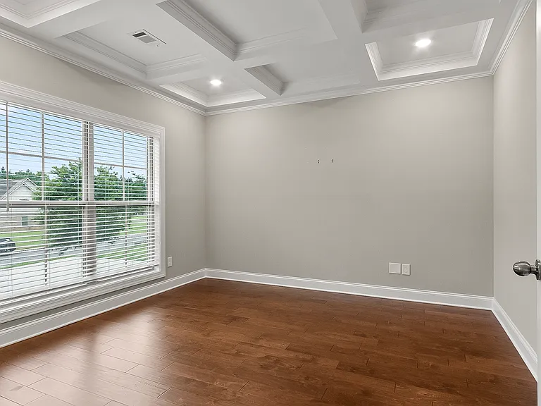 4200 Churchill Ln — Photo 11