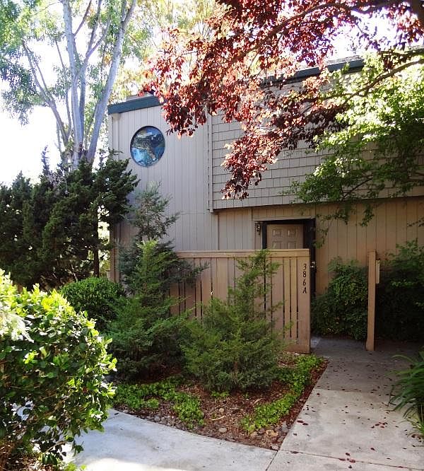 1st image of 386 Union Ave APT A
