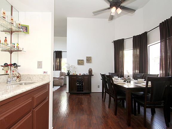 5th image of 365 W Alameda Ave APT 304