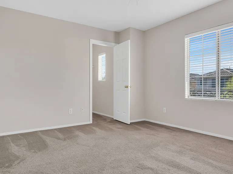 6423 Alderlyn Ave — Photo 19