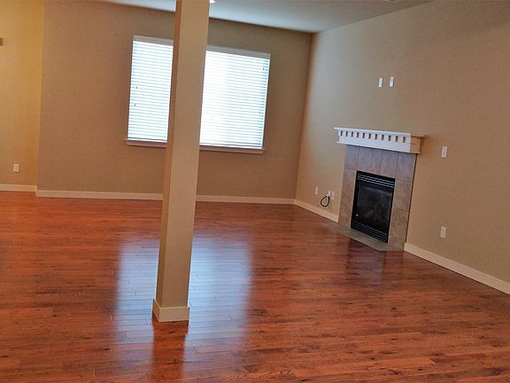2nd image of 5104 35th St E