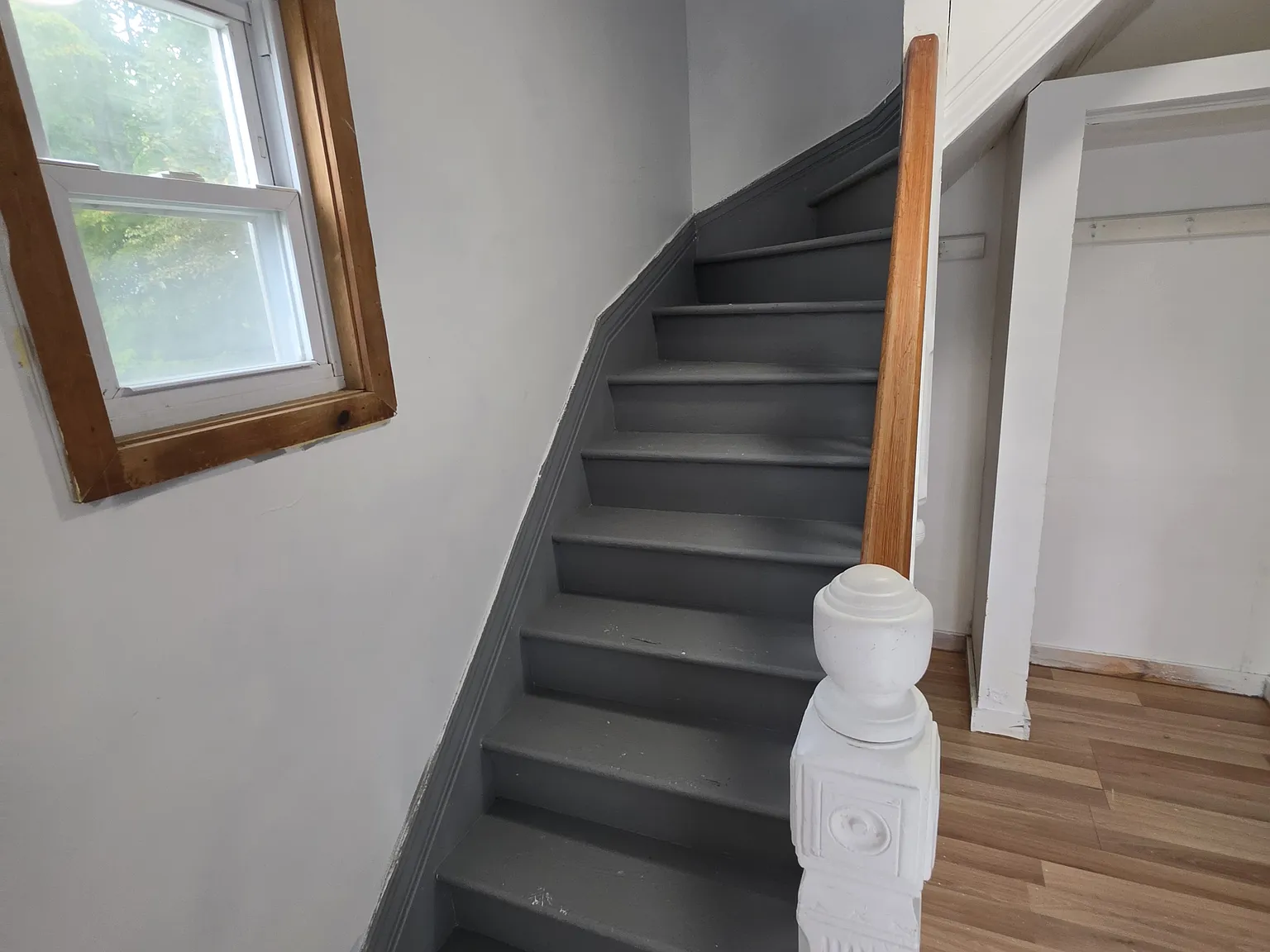 3 bed, 1500 sqft, $1,350 — Photo 2