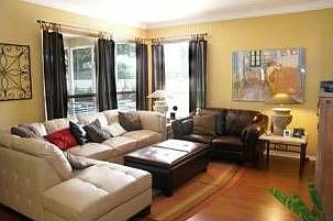 2nd image of 16221 Oneida Pl