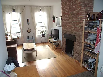 Rented by Kings Court Real Estate