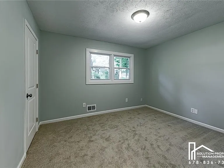 3979 Potomac Dr NW — Photo 17