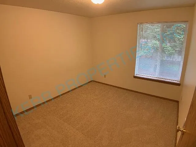 1244 NE 16th St — Photo 9
