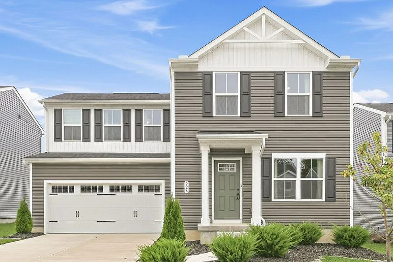 3 bed, 2.0 bath, $1,900 — Photo 1