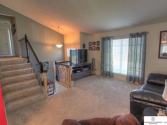 4th image of 11312 S 210th Ave