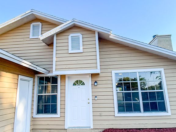 2nd image of 2901 Amroth Pl