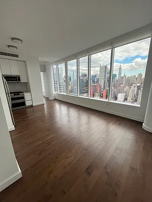 Rented by Lalezarian Properties | media 13