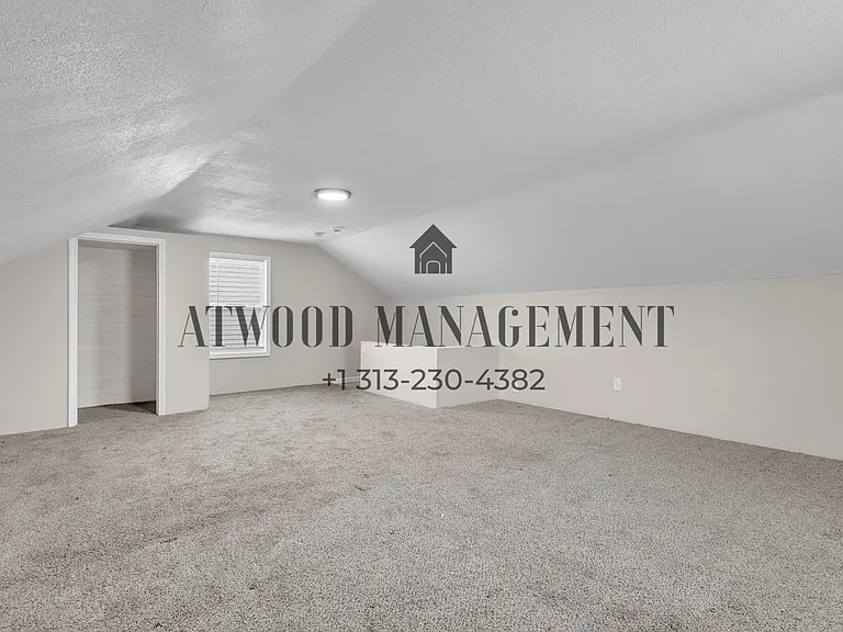 7600 Dobel St — Photo 12