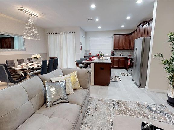 5th image of 1568 Carey Palm Cir