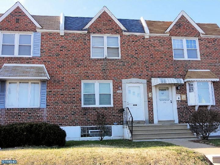 1st image of 2142 Devereaux Ave