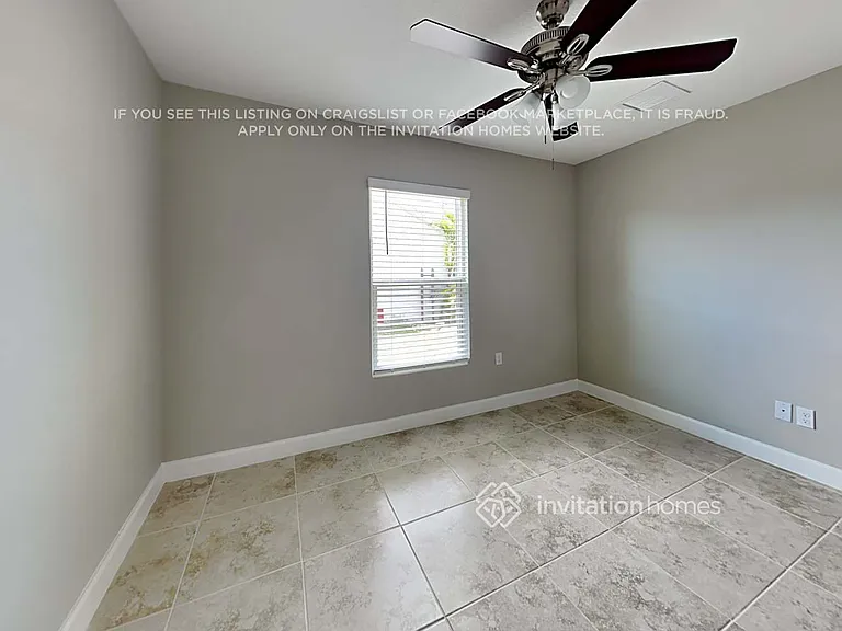1030 Elmont St NW — Photo 11