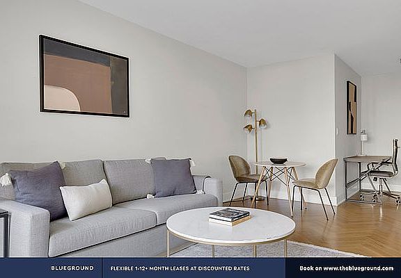 4th image of 30 Park Ave APT 8N