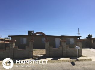 1722 E Camino Carreta, Tucson, AZ 85714