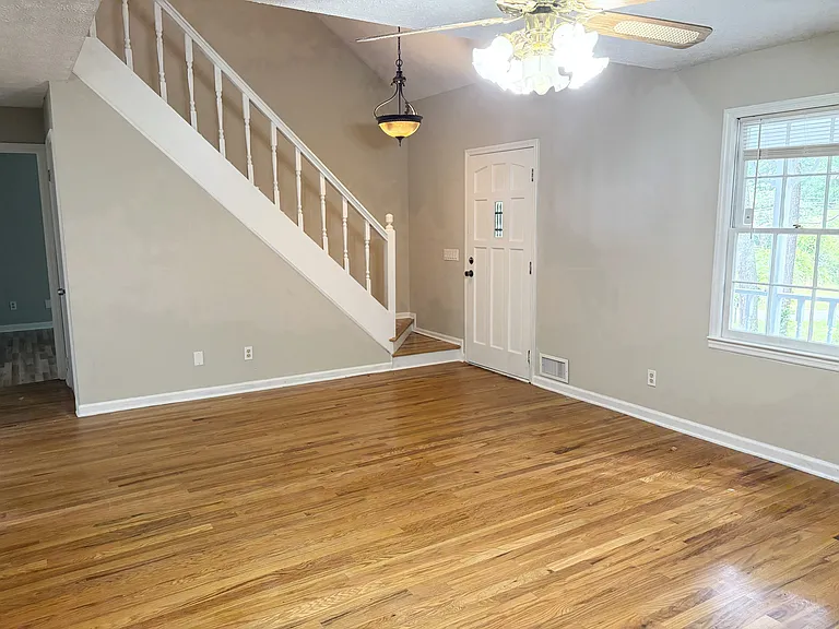 169 Deer Chase Dr — Photo 7