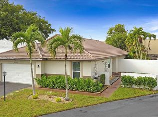 Falcons Lea, Davie, FL 33331