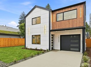 Burke Hollow Condominium, Seattle, WA 98133