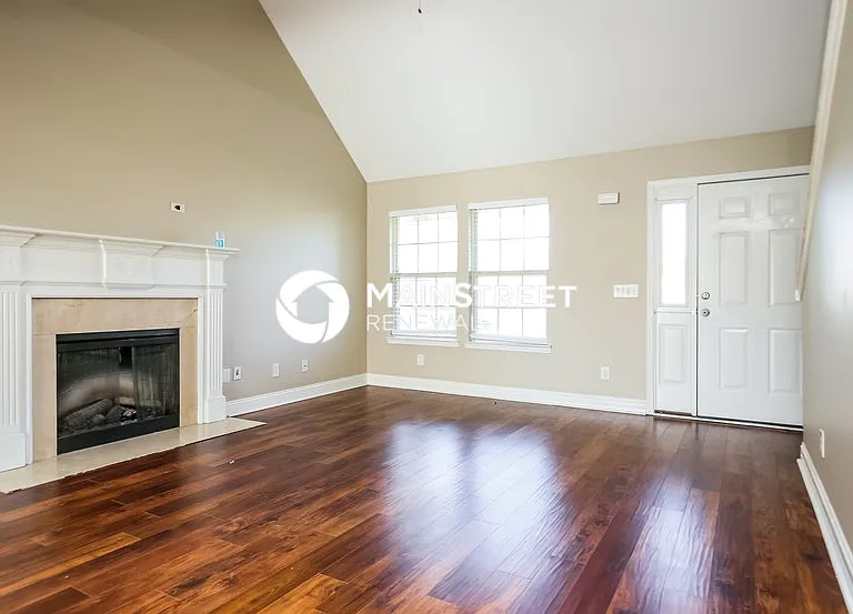 1313 Sunray Dr — Photo 3
