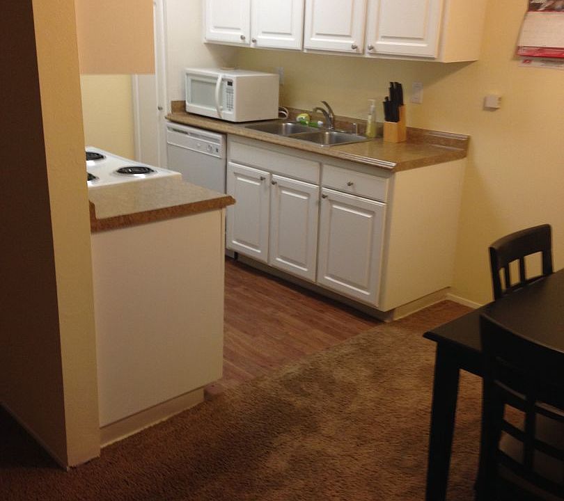 1st image of 4776 Lamont St APT 9