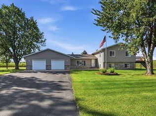 6637 229th St, Saint Cloud, MN 56301