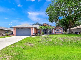 2122 SW 13th Ave, Cape Coral, FL 33991
