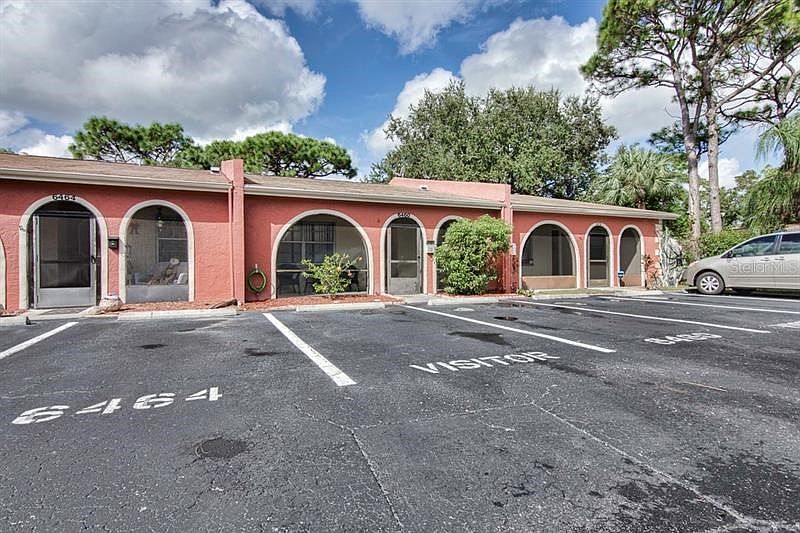 1st image of 6460 Bonnie Bay Cir