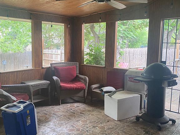 5th image of 11930 Holm Oaks Dr