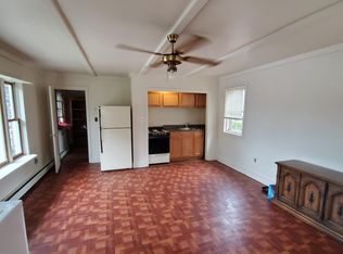 1037 Springfield Rd, Darby, PA 19023