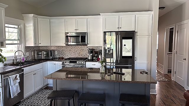 1st image of 3126 Lady Slipper Dr SW