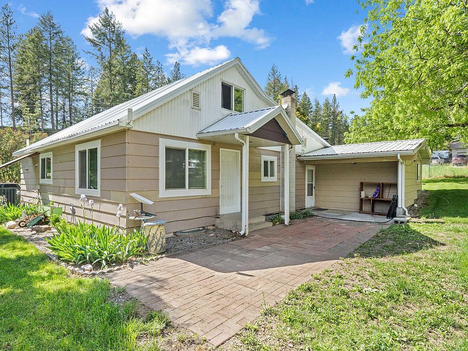 1st image of 611 Hegney Way