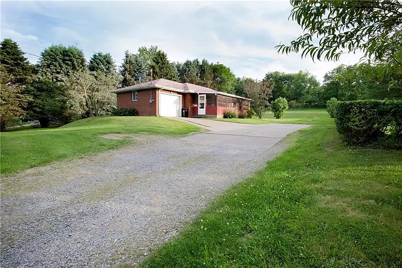 2022 Marshall Rd photo 1