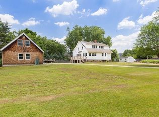 25 Turkey Hill Rd, Newburyport, MA 01950