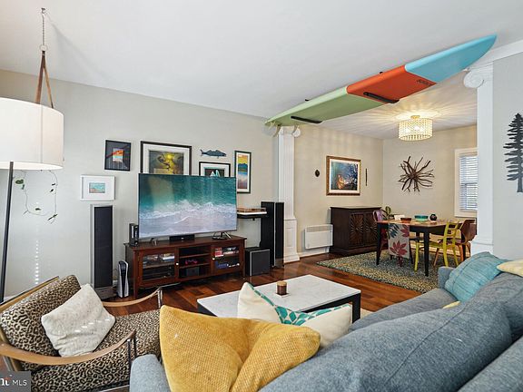 3rd image of 1130 Valley Dr #607