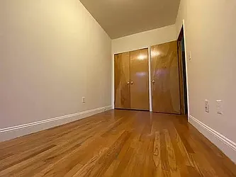 Rented by KNOCKKNOCK LLC