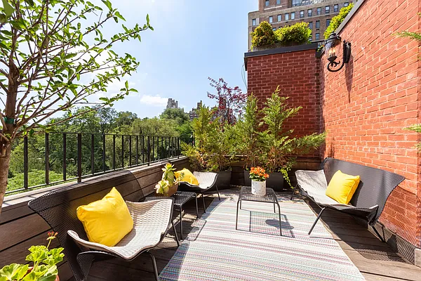 Sold by Argo Residential | media 26