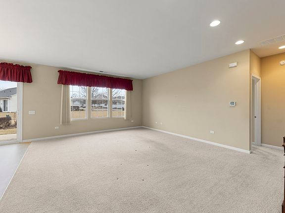 5th image of 1529 Countryside Dr