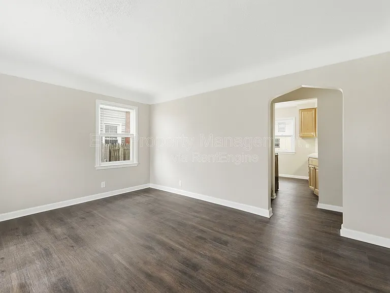 3360 Edgeworth St — Photo 6