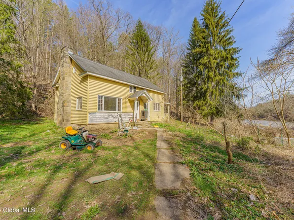 129 Brandywine Lane, Esperance, NY 12066