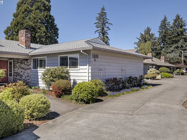 3122 22nd Ave Unit A, Forest Grove, OR 97116