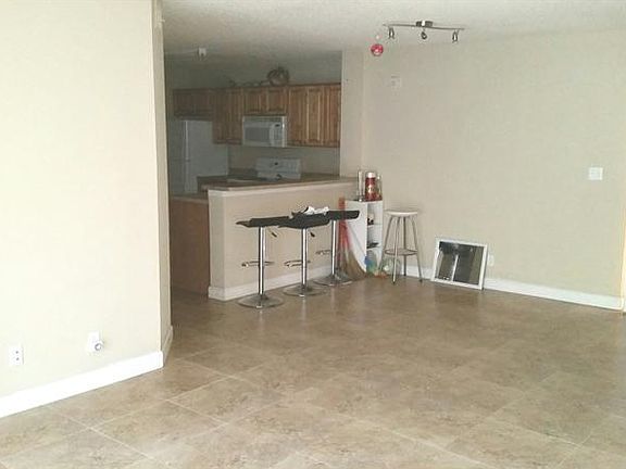 5th image of 10121 W Sunrise Blvd APT 104