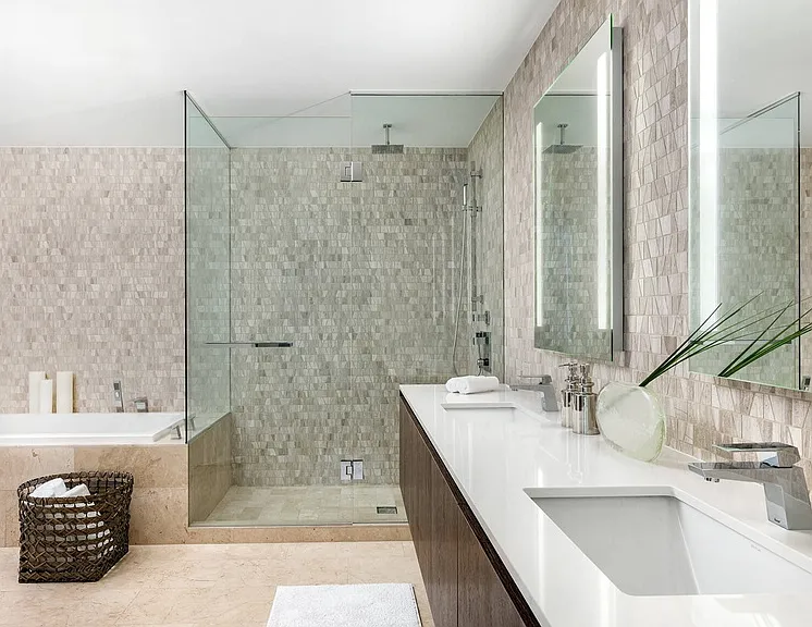 65 SW 7th St #2119 — Photo 4