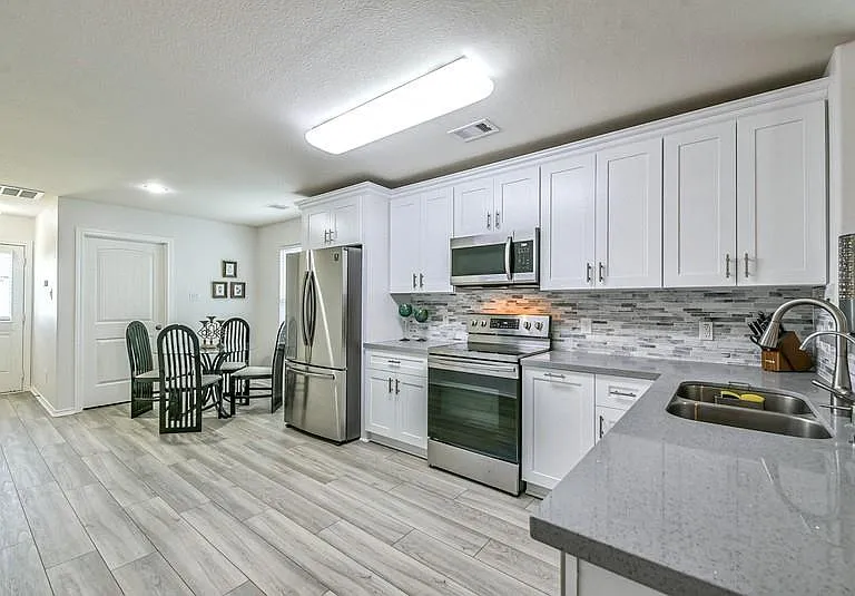 13706 Corken Way Ct — Photo 6