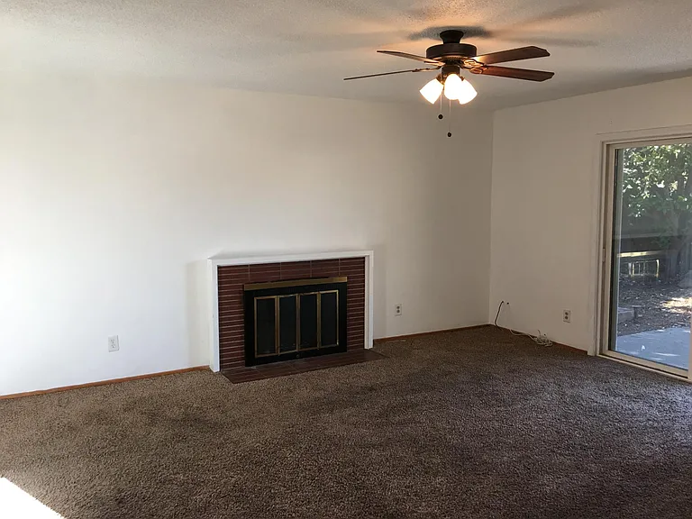 8613 Midfield Way — Photo 2