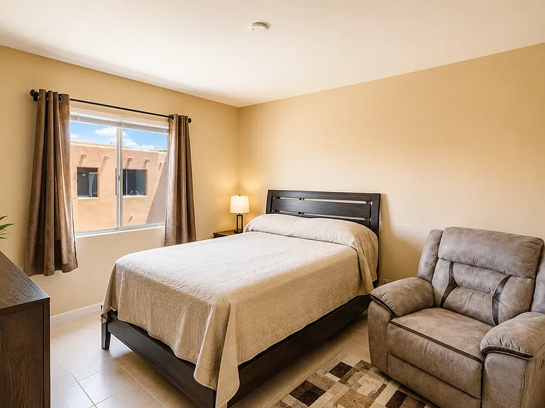 1810 E Blacklidge Dr #514 — Photo 12