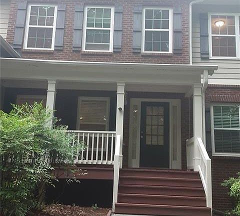 2nd image of 2532 Lois Ct