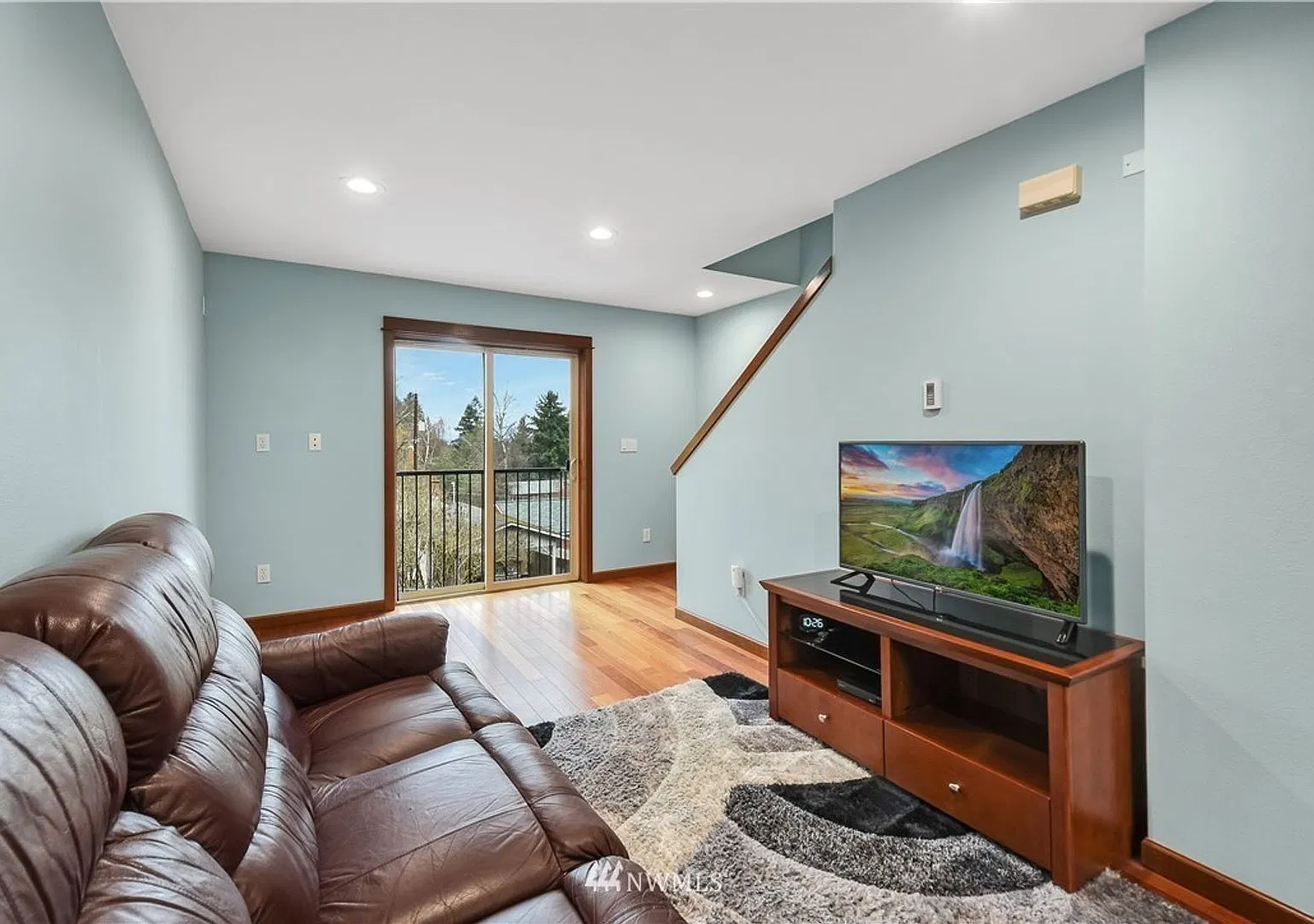 3-Bedroom Townhome in the Heart of West Seattle — Photo 4